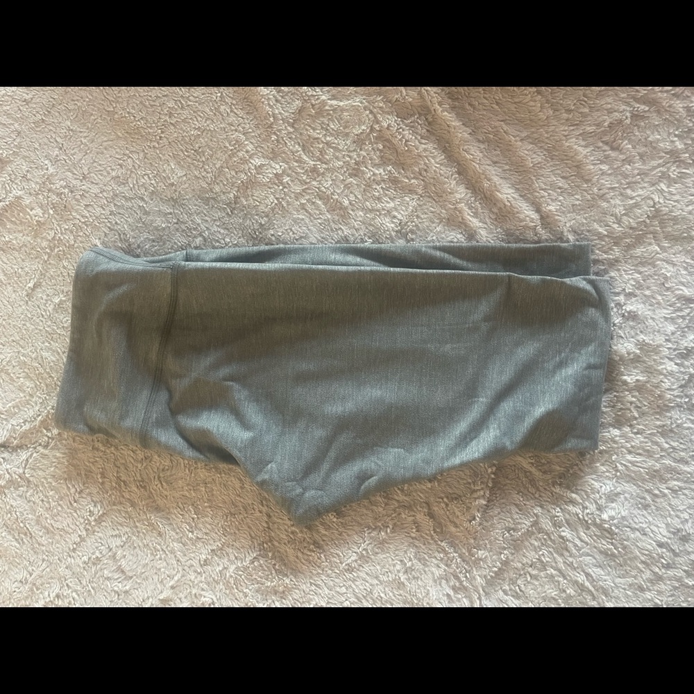 Lulu leggings size 10